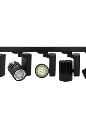 Actieprijs Macbright Dream LED railspot klein 830 nd 3-fase 15° symm 3000K 1977lm 198x147mm 11-20° - Nauwstralend zwart 8717696140508